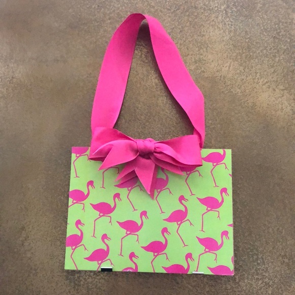 Flamingo 🦩 Sign/Photo Holder - Picture 2 of 6